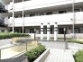 緑と洗練されたデザインが調和する、穏やかな空間
