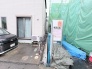 敷地と隣地の境界線が、空間に奥行きを生み出しています
