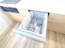 日々の暮らしを整える、洗練された設備が備わったゆとりのある空間が広がっています。