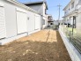 南側はには約26坪の庭が広がってます。