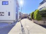 閑静な住宅地で、小さなお子様がいるご家族にも安心。
