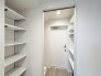 整然とした収納空間は、暮らしにゆとりと穏やかさを生み出します。