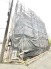 工事中の建物が、新しい表情を見せるのを待つ静けさ