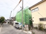 静かな住宅街に佇む、穏やかな暮らしを育む住まい