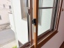 断熱性能だけでなく、遮音性や防犯性も高めてくれる内窓をトイレ以外の全室に設置しています。