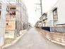 周辺の環境や街の風景と自然に溶け込む、落ち着きある穏やかな日常が流れる住環境です。