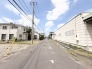 穏やかな空の下、静かに広がる心地よい街並み。