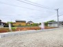 車の通りも少ない閑静な住宅地。子育てにも、第二の人生にも。
