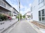 静けさと新しさが調和する、穏やかな街並みが広がる。