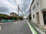 静かな住宅街に佇む、落ち着きある住まい