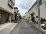 閑静な住宅街に佇む、穏やかな日々を彩る住まい。
