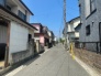 穏やかな時間が流れる落ち着いた住宅街の風景が、日々の暮らしに安心感をもたらしてくれます。