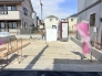 広い駐車スペースで車もとめやすいです