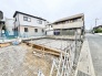 新しい暮らしを形にするための基盤が整い、理想の住まいを創造していく期待が高まる現地です。