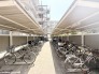 屋根付きで整然と管理された共用スペースは、毎日の暮らしをスムーズに支えてくれる安心感があります。