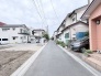 穏やかな空気が流れる、落ち着いた佇まいの住宅街が日々の暮らしを優しく包み込みます。