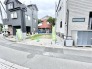 周辺環境と調和する、落ち着いた雰囲気の立地に広がる自分らしい暮らしを描ける場所。