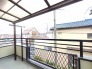 開放感のある空間が広がり、日常のひとときをゆったりと過ごせる心地よい余白が確保されています。