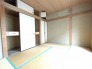 自然素材の風合いが心地よい、心落ち着く穏やかな時間が流れる空間です。