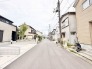 穏やかな日常が流れる、落ち着いた佇まいの住宅街に囲まれた住環境です。