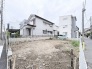 周辺環境と調和する穏やかな街並みに位置し、理想の住まいをゼロから描き出せる広がりある空間です。