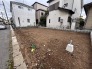 周辺環境と調和する整った敷地は、これからの暮らしを自由に描くための静かなキャンバスとなります。
