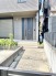 住まいの顔として、日常に落ち着きと安心感をもたらしてくれる端正な佇まいが魅力です。