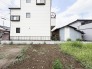 穏やかな街並みに溶け込む、落ち着いた佇まいが魅力の住環境です。