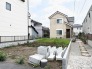 周辺環境と調和する穏やかな佇まいが、日々の暮らしに心地よいゆとりと安心感をもたらしてくれます。