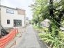 豊かな緑が季節の移ろいを感じさせ、日常に穏やかな安らぎをもたらす心地よい住環境です。
