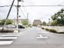 穏やかな空気感が漂う、周辺環境に配慮された落ち着いた住まいの周辺風景です。