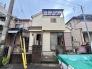 周辺環境に馴染む落ち着いた佇まいで、自分らしい暮らしを育む穏やかな時間を演出してくれます。