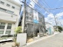 新しい住まいが着実に形作られていく、期待感あふれる建設現場の風景です。