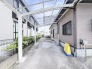 雨の日でも使い勝手が良く、住まいの利便性を高めてくれる機能的な空間が広がっています。