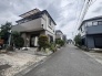 閑静な住宅街に佇む、落ち着いた街並みと調和した暮らしやすい住環境が広がります。