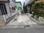 暮らしの拠点となる住まいへ、スムーズにアプローチできるゆとりある空間が広がっています。