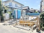 新しい生活の基盤となる場所、これからの未来を丁寧に描き出していくための建設現場です。