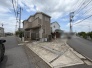 閑静な住宅地で、小さなお子様がいるご家族にも安心。
