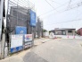 新しい暮らしの形が形作られていく、期待感に満ちた建設現場の様子です。