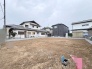 周囲を落ち着いた住宅地に囲まれ、自由なプランを描きやすい開放的な広がりを感じる土地です。