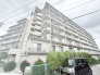 落ち着いた佇まいが心地よい、日常に静かな安らぎをもたらす住環境です。