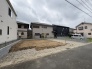 落ち着いた住宅街に位置し、理想の住まいを叶えるための広がりと可能性を感じる土地です。