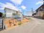 青空が広がる開放的な環境に位置し、暮らしの未来図を描きやすいゆとりある敷地です。