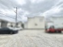 ゆとりある空間が広がり、落ち着いた日常を予感させる整った敷地環境です。