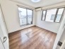 洋室は子供部屋にもちょうどいいサイズ感。
