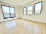 余計な装飾を削ぎ落としたシンプルな空間が、穏やかで心地よい開放感をもたらしてくれます。