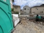 これからの暮らしの基盤となる、新しい住まいの基礎が整い始めています。