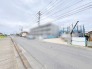 日々の暮らしを穏やかに育む、ゆとりある街並みに面した落ち着いた環境が広がります。