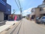穏やかな空気が流れる閑静な住宅街で、日々の暮らしに安らぎを感じられる落ち着いた環境です。