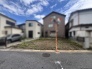閑静な住宅街の一角に位置し、これからの暮らしを自由に描き出せる穏やかな時間が流れる場所です。